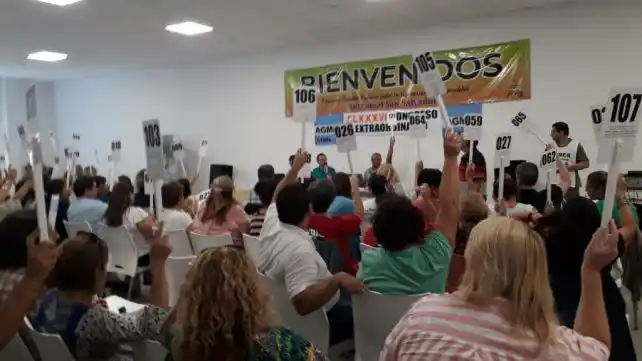 Agmer aceptó la propuesta salarial del Gobierno: 22% con cláusula gatillo trimestral