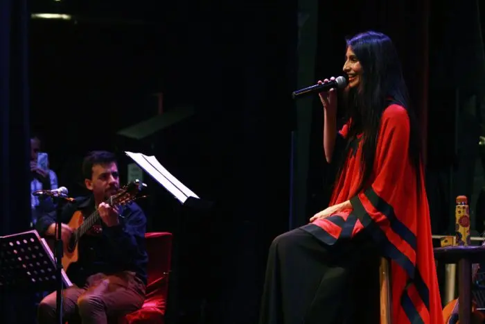 “Cantar es la expresión más  genuina y hacerlo acá tiene  un sentido simbólico”