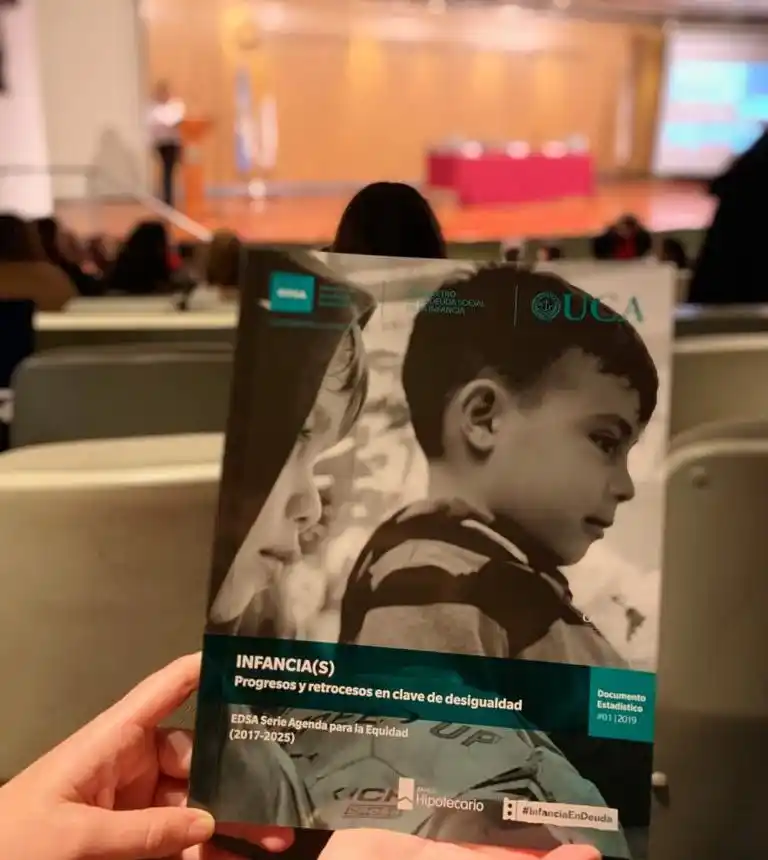 Un informe de la UCA señala que el 51,7 por ciento de los niños son pobres en Argentina