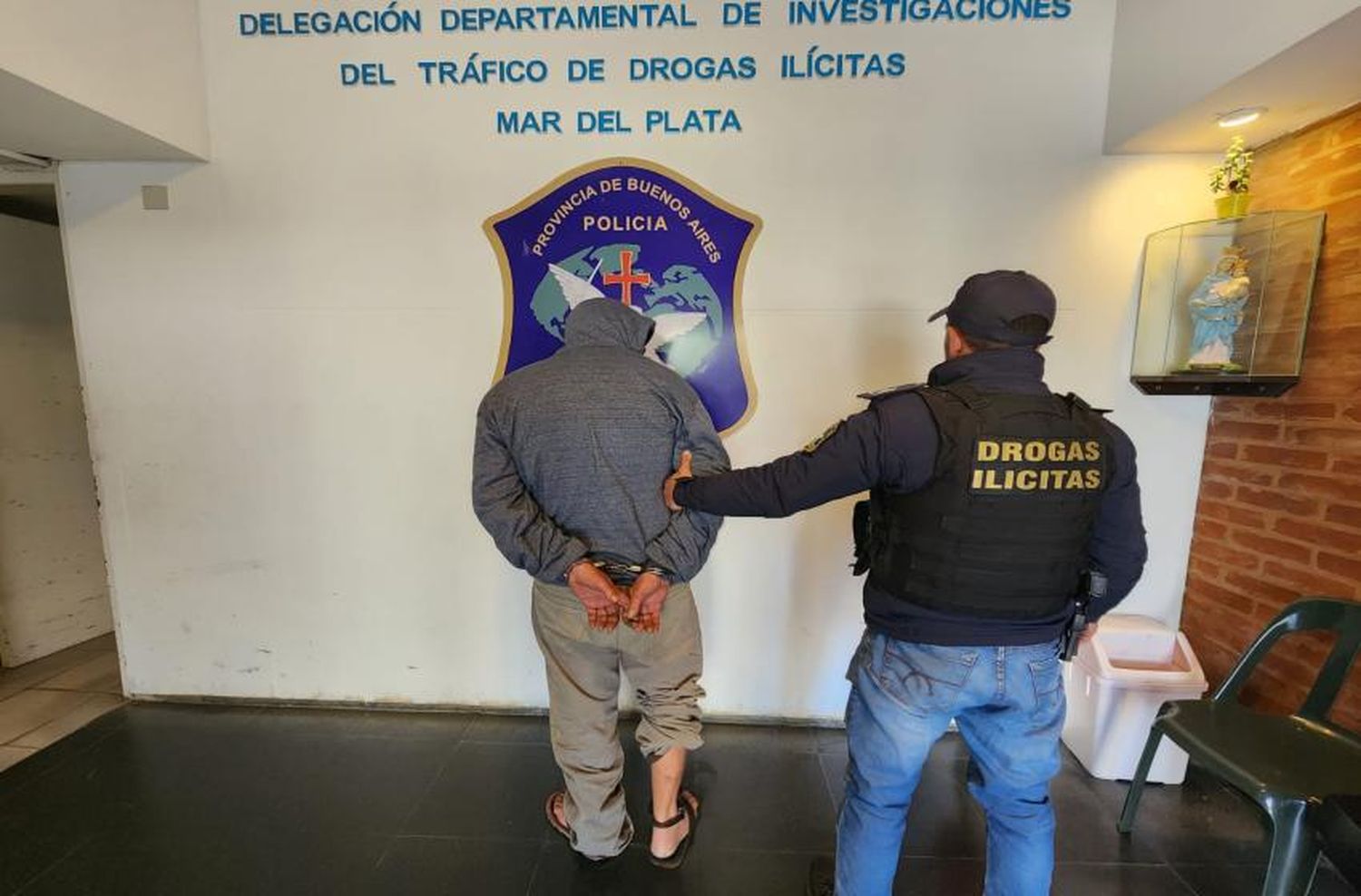 Detuvieron a “bartolo” tras allanamientos por drogas en el barrio Autodromo