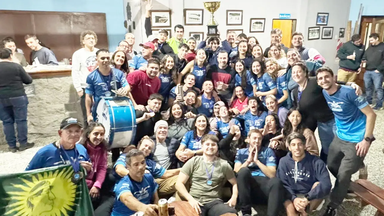 Nadadores del Club Salto Grande  compitieron en el Club Regatas Uruguay