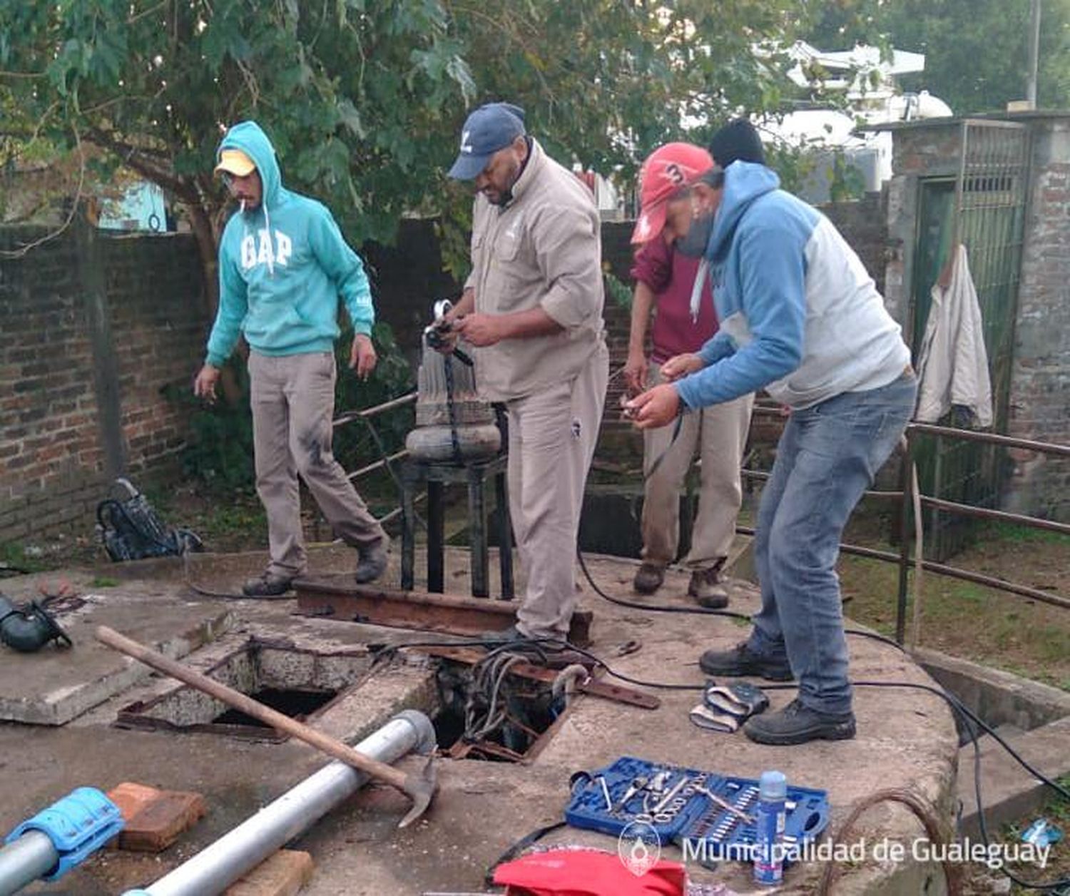 Obras Sanitarias trabajó en el Barrio Islas Malvinas