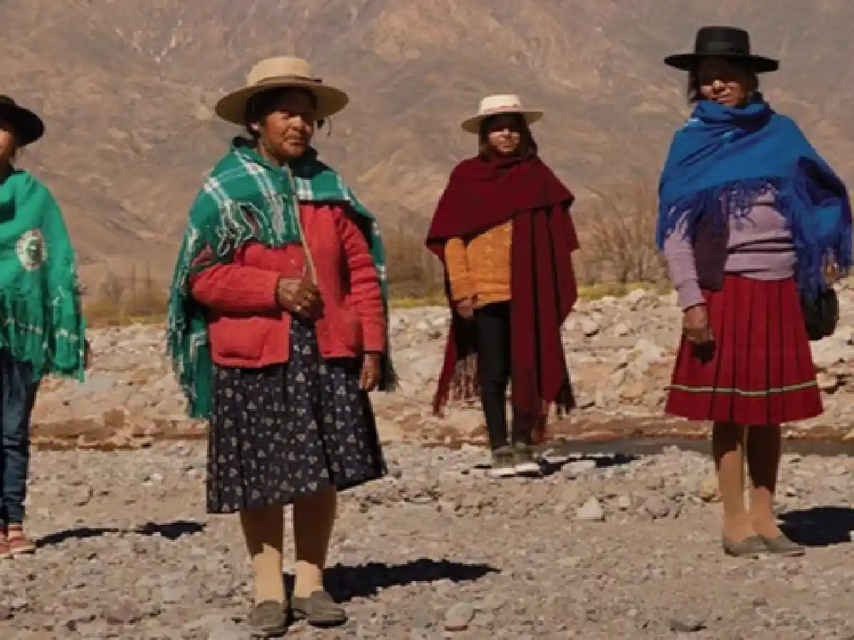 Mujeres de la Puna jujeña y la Quebrada de Humahuaca fueron tapa de Vogue Brasil