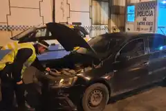 Ceibas: dispararon a  policías y chocaron un patrullero