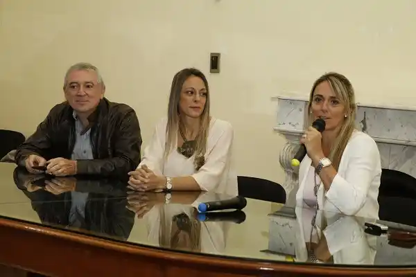 Se presentó la gerenta del Centro Comercial a Cielo Abierto