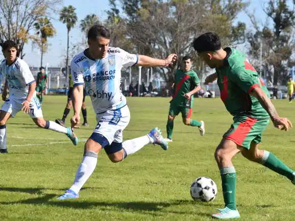 Atlético de Rafaela aplastó a Juventud y trepó a la cima del Apertura