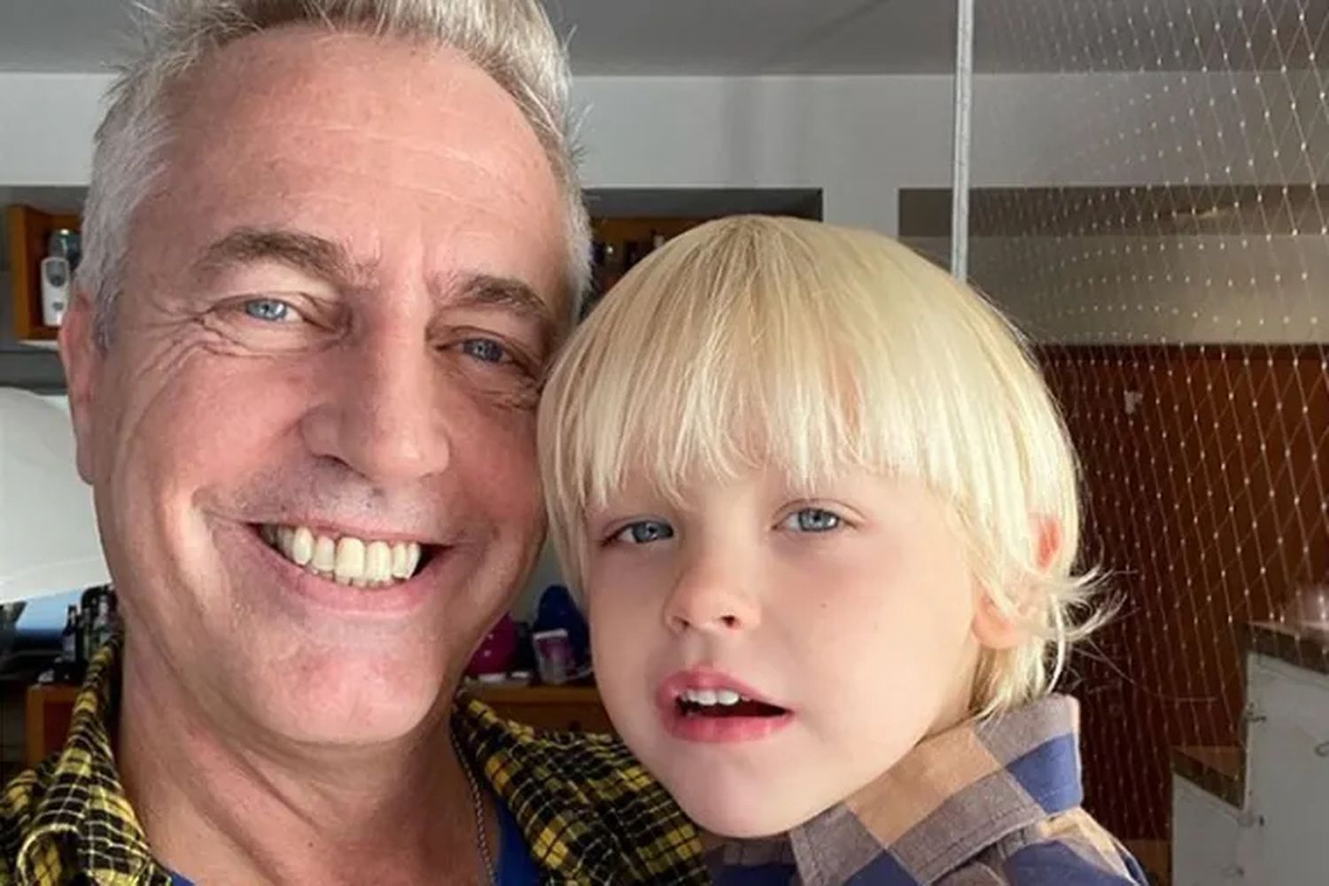 «Educo a Mirko para que no sea una persona que piensa que todo está a su servicio»