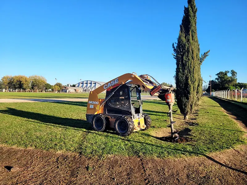 Realizan mejoras en el Campo de Deportes de San Cayetano