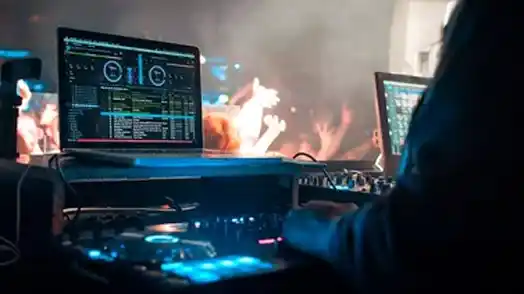 Se eliminó el cobro del derecho de autor por reproducir música y películas en el ámbito privado