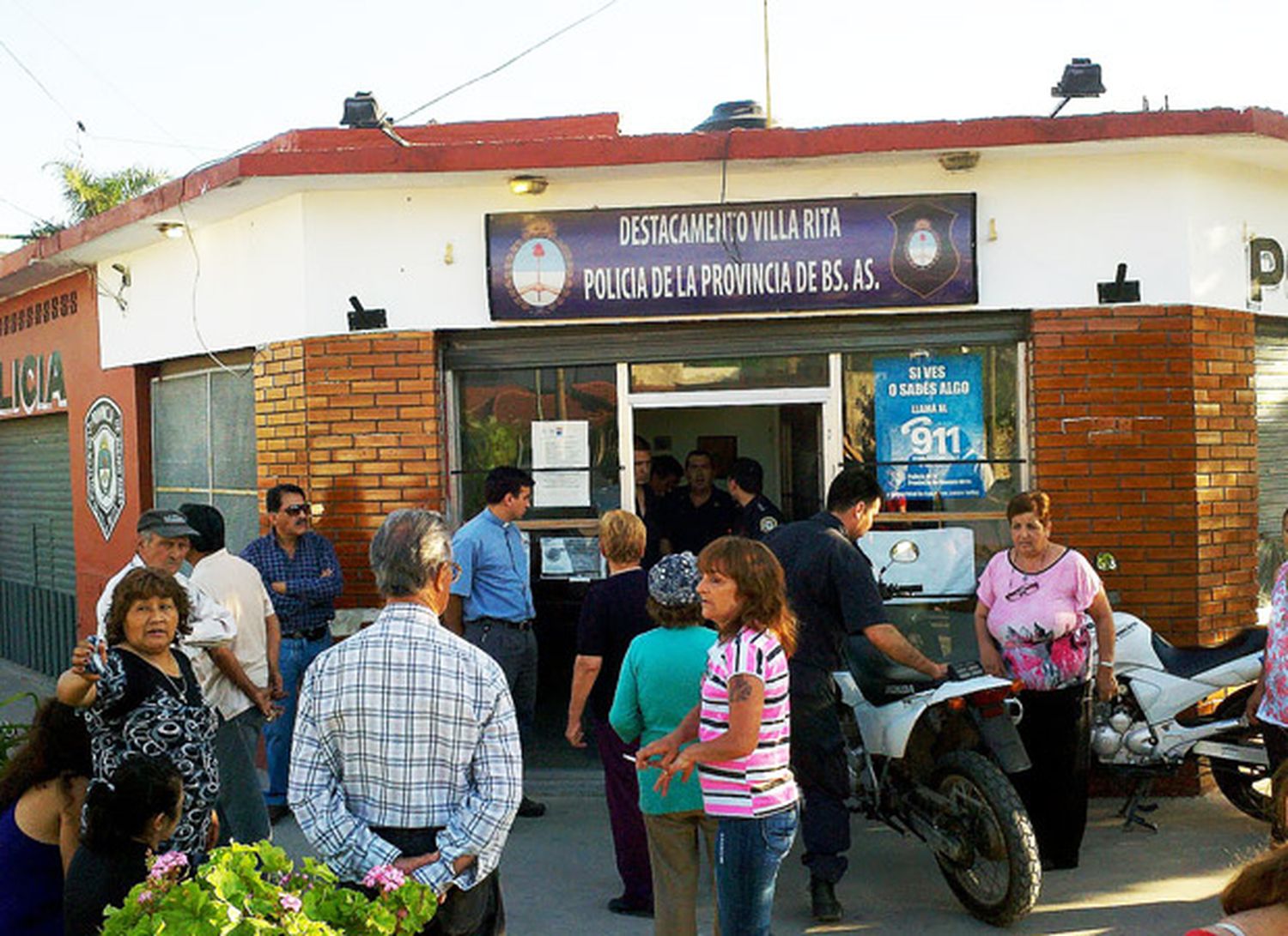 Violan y ahogan en un balde a beba de 14 meses en Lomas de Zamora
