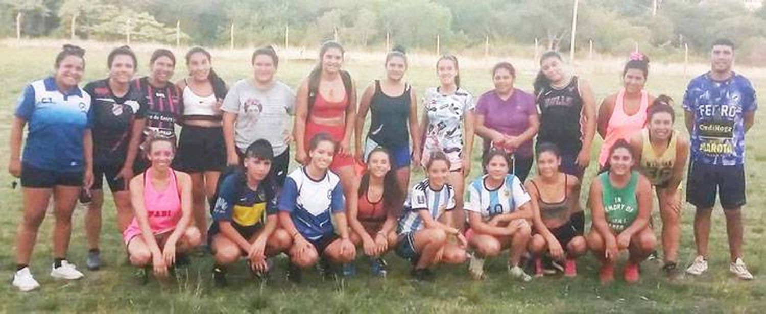 El fútbol femenino ya es una realidad en Ferrocarril