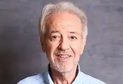 Operaron con éxito al cantante Donald por múltiples fracturas luego de una caída