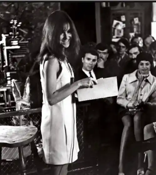 Louise Glück compartió fotos de sus inicios en Instagram