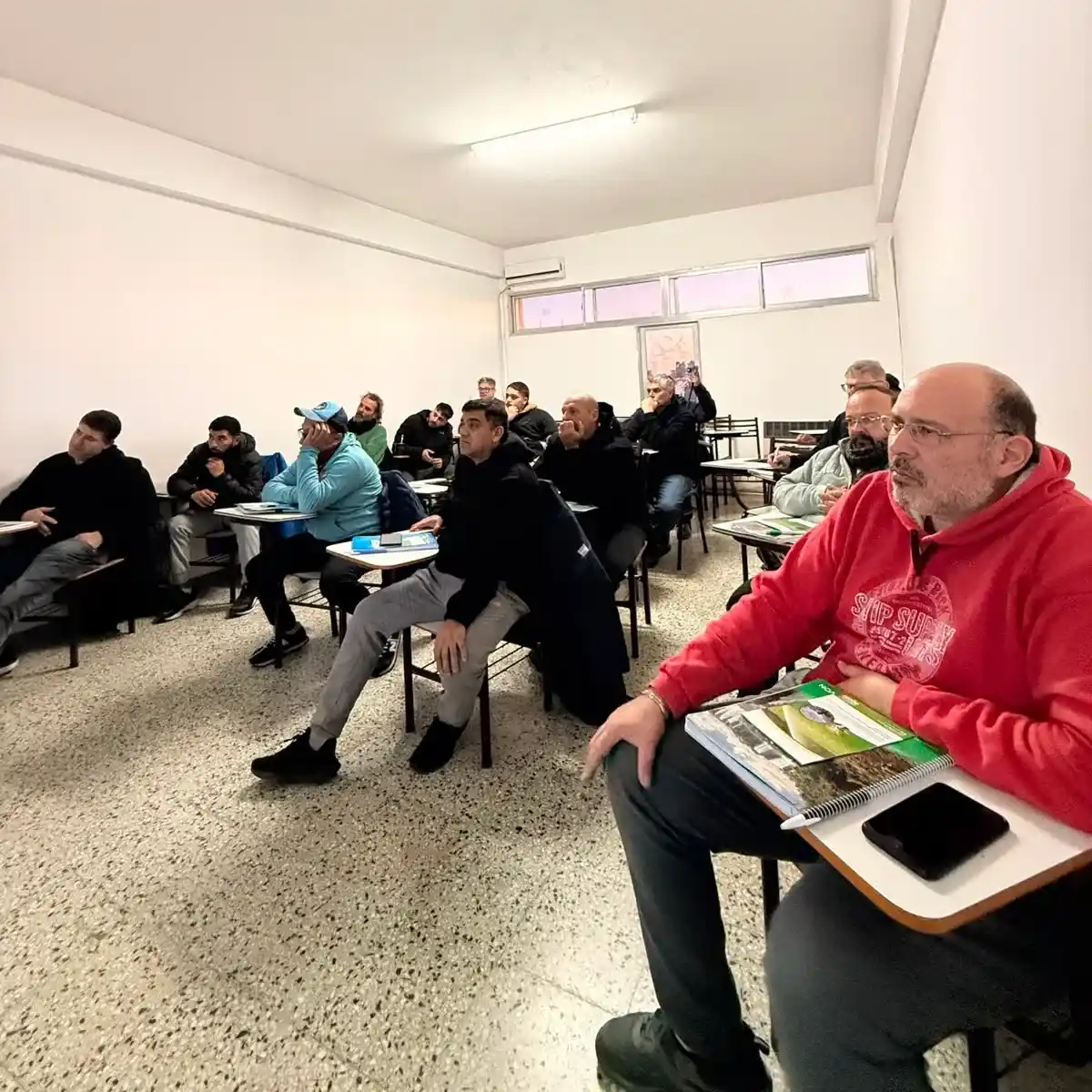 Muy buena cantidad de participantes tuvo la capacitación.