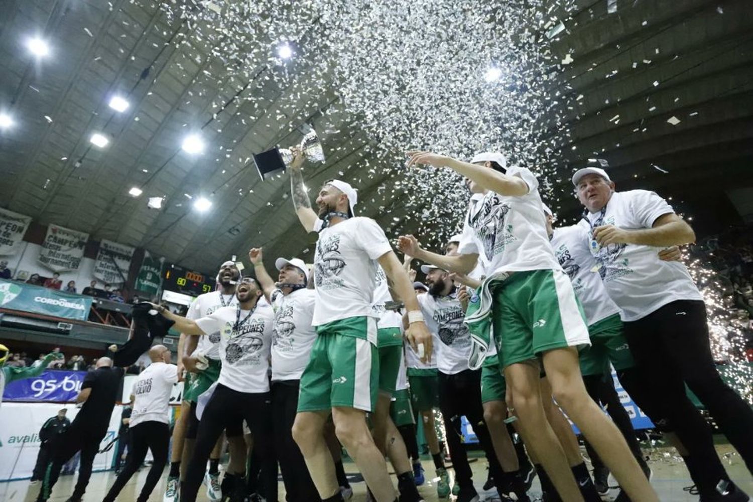 Atenas ganó la Liga Argentina y regresa a la elite del básquet argentina