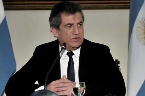Urribarri: "Dos años en política son un siglo, no hay que anticiparse"