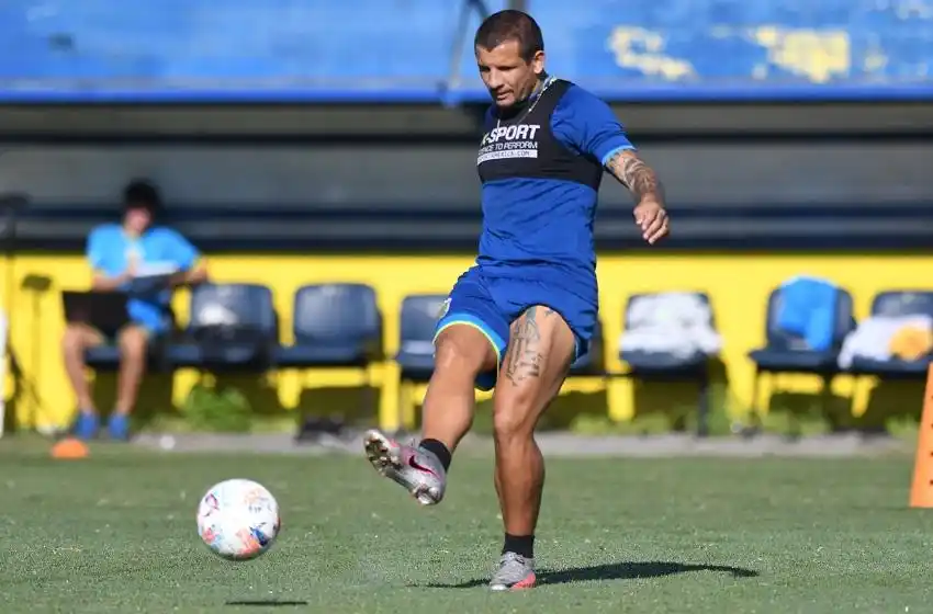 Tras la dura derrota en Córdoba, vuelve Vecchio y el Kily analiza más cambios