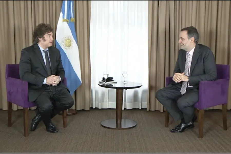 El presidente Milei y Manuel Adorni
