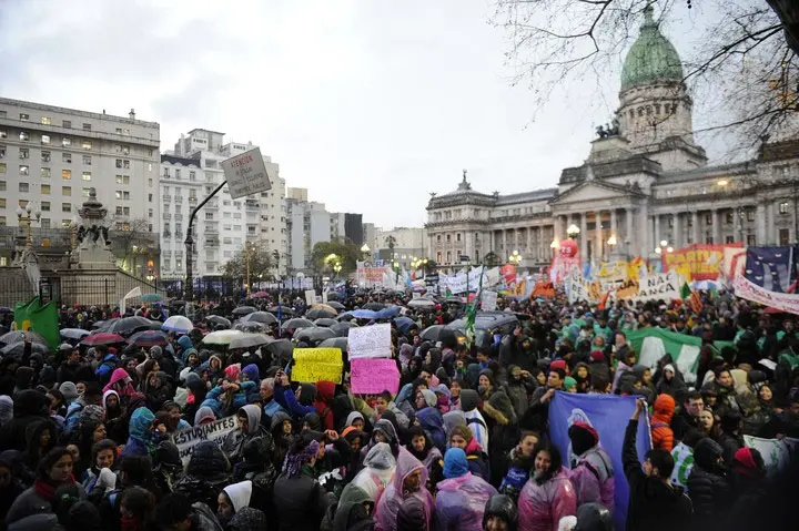 Masiva Marcha Nacional Educativa