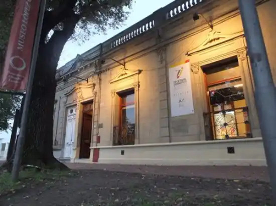 “Nadie detiene al dibujo cantor”: López Claro y Gelman