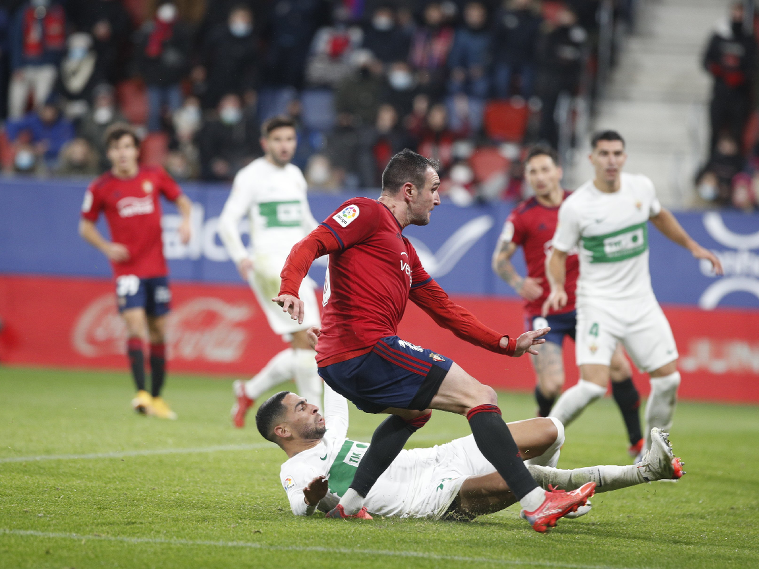 Osasuna y Elche igualaron en el cierre de la fecha