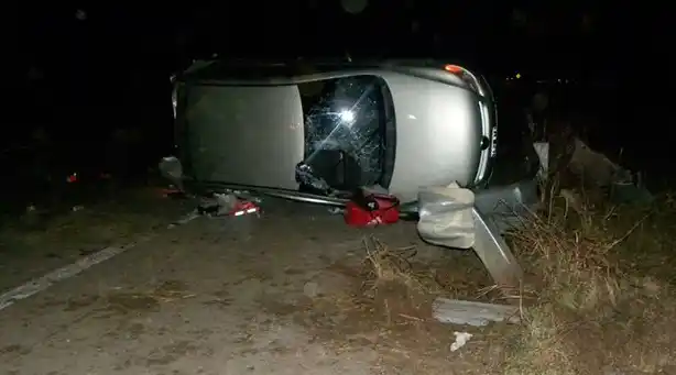 Autovía 14: 4 hospitalizados tras choque entre auto y camión