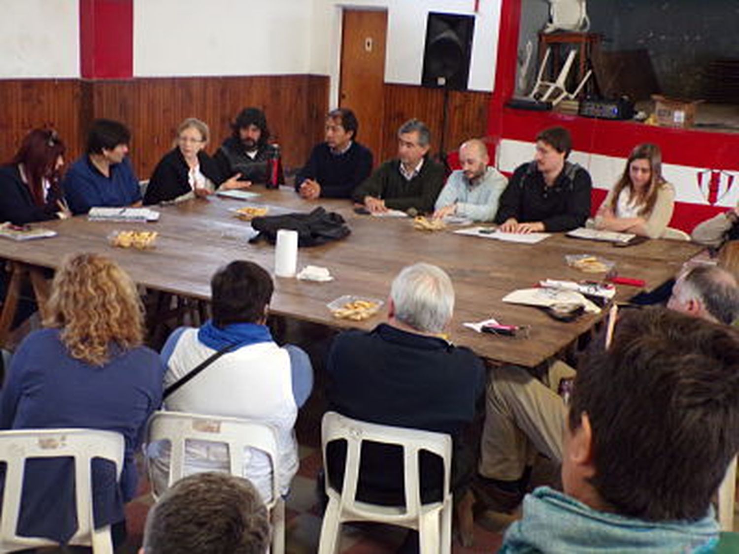 Jornada de Trabajo por la apertura de escuela en Estación Chapadmalal