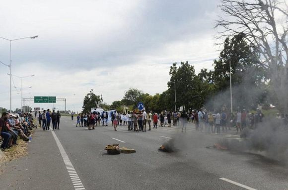 Se levantó la veda pesquera: desde el lunes, los pescadores podrán trabajar tres días en la semana