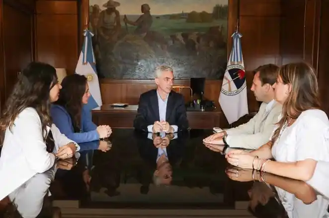 Tren a Bragado: Concejales se reunieron con Meoni y plantearon aumentar las frecuencias