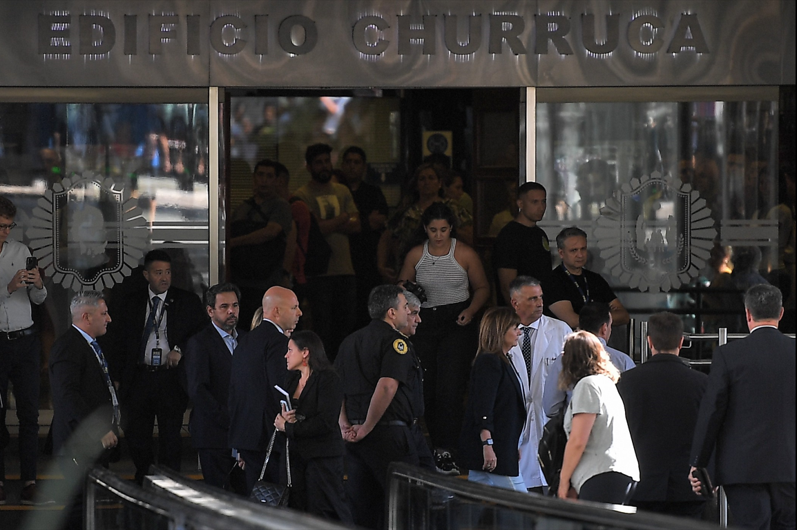 Patricia Bullrich en el hospital Churruca donde estaba internada la menor. Foto: Télam