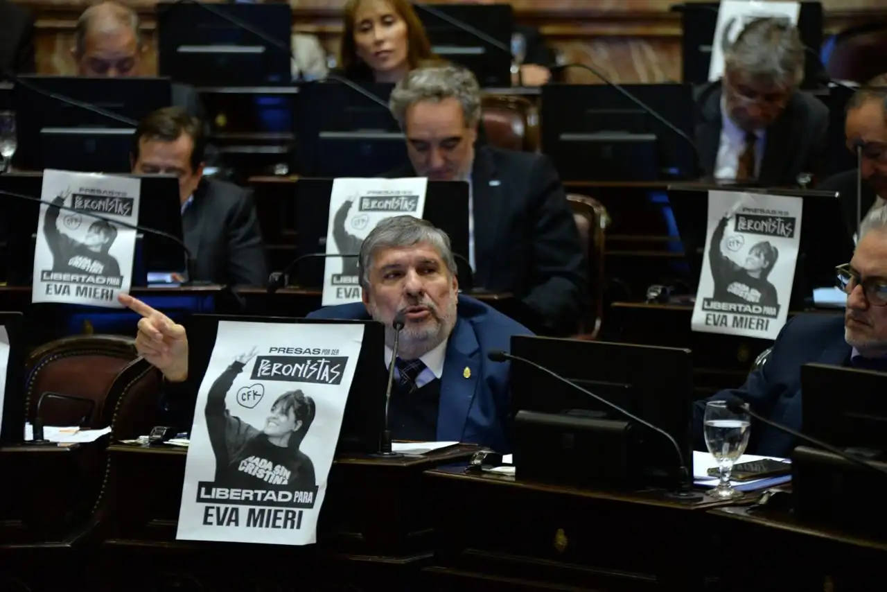 Senado aprobó el aumento jubilatorio, moratoria y rechaza Veto Presidencial