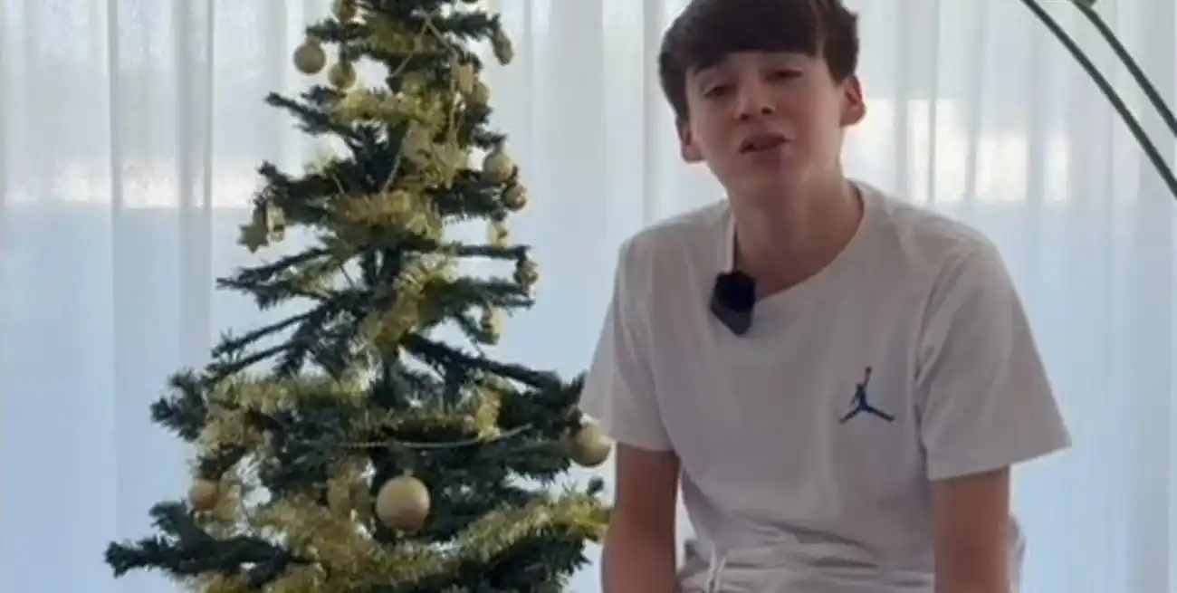 Nata, el adolescente santafesino que le pidió a Papá Noel una familia, celebró sus 15 en su nuevo hogar