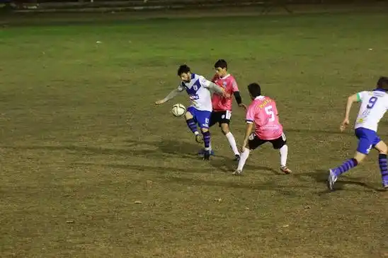 Juventud no pudo con Sportivo Larroque
