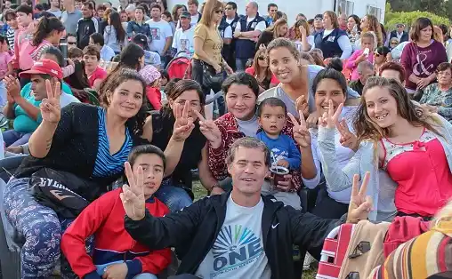 Piaggio convocó a más de mil vecinos en Suburbio Sur 