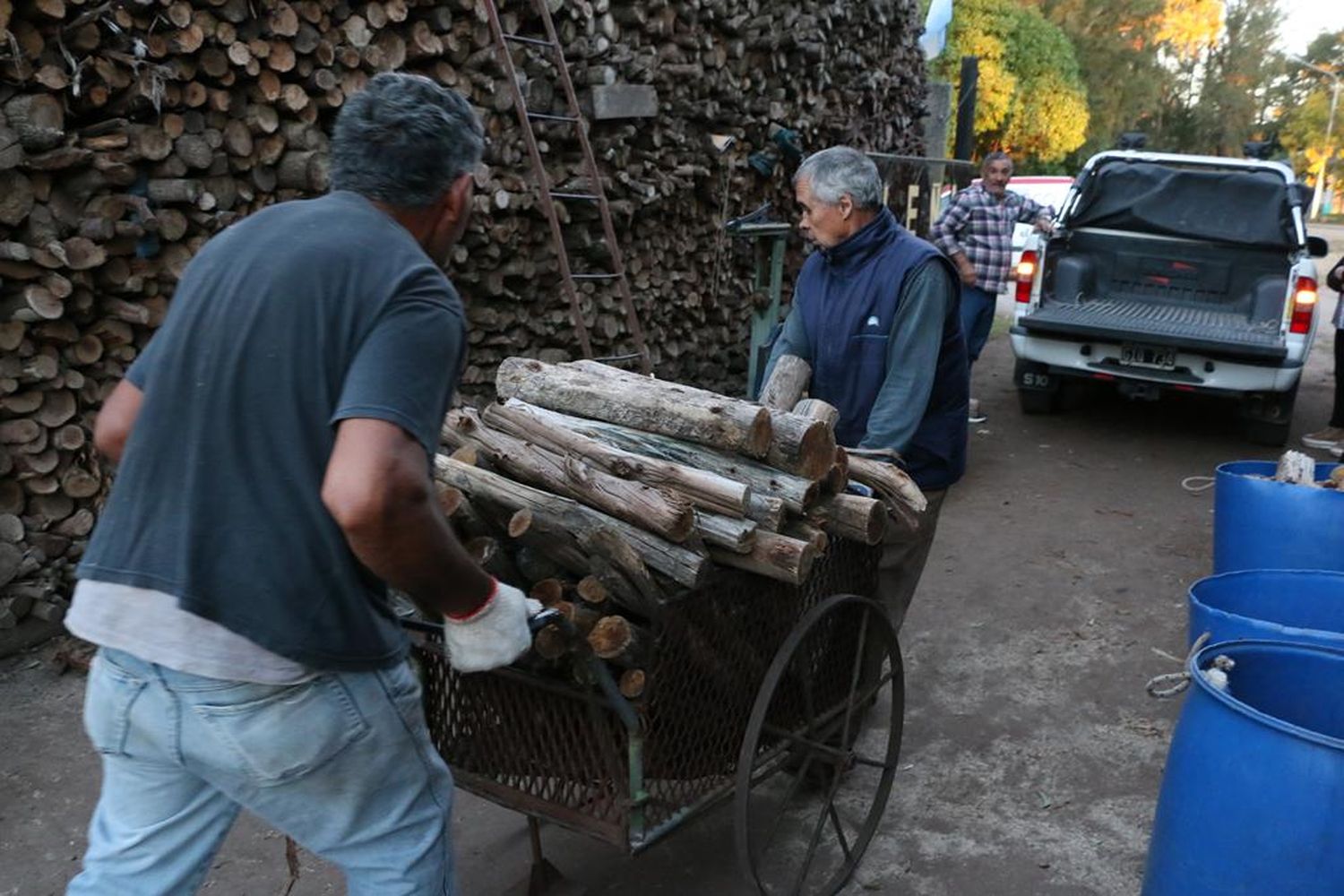 Importantes incrementos en el valor de garrafas y leña en la ciudad