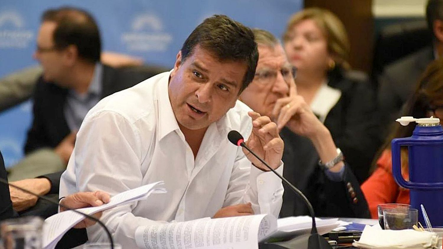 Aclararon que el impuesto a grandes riquezas "no afecta a la clase media ni a la producción"