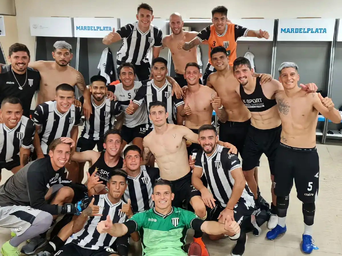 Con un gol de Mondino, Gimnasia ganó en Mar del Plata