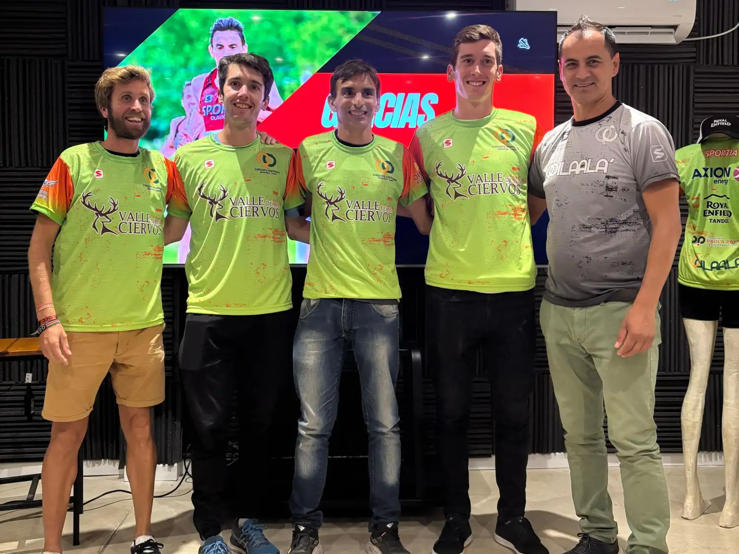 Sergio Hoffman junto a Diego Simón, Marcelo Roa y Facundo y Juan Ignacio Redolatti