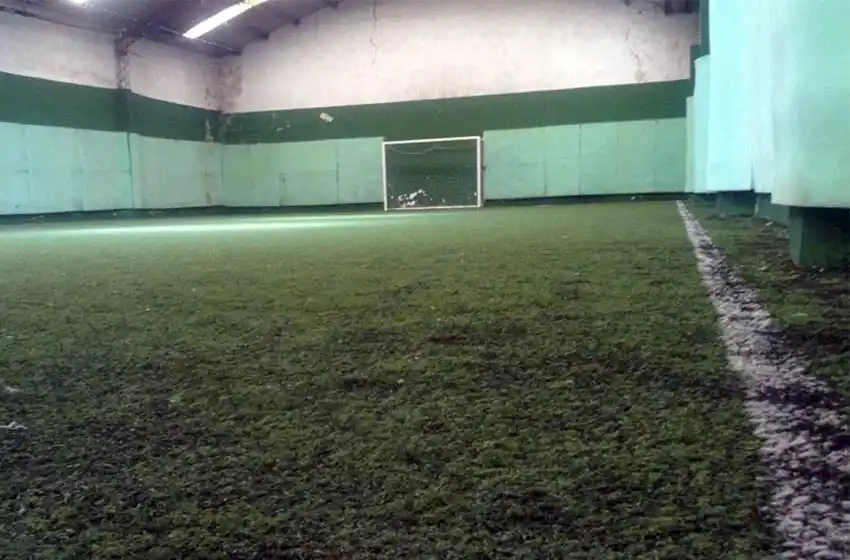 El lunes también volverán las canchas de fútbol 5