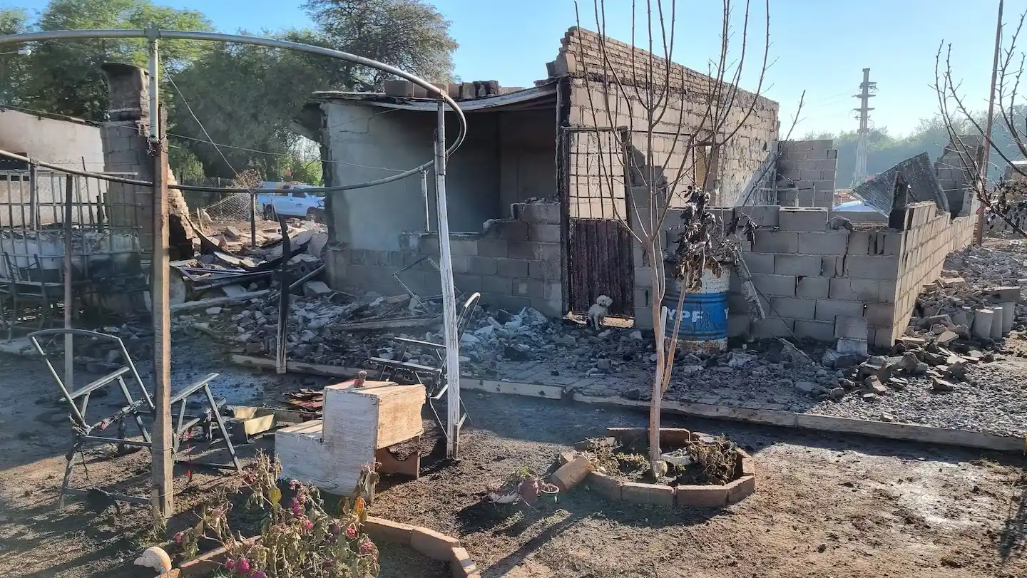 Así quedó la zona en la que explotó y se incendió un gasoducto en Villa María