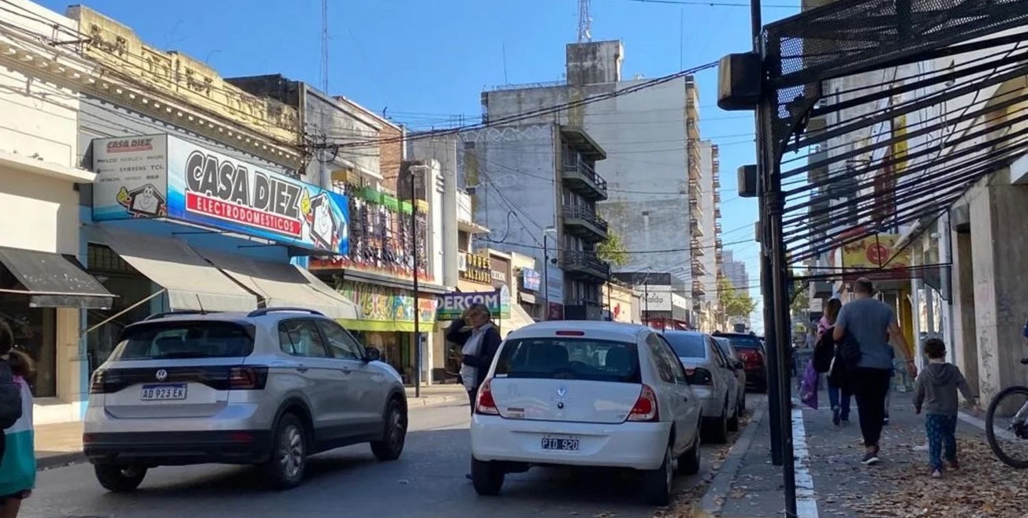 La calle Belgrano, en el microcentro venadense, uno de los clásicos paseos comerciales. Foto: Gentileza.