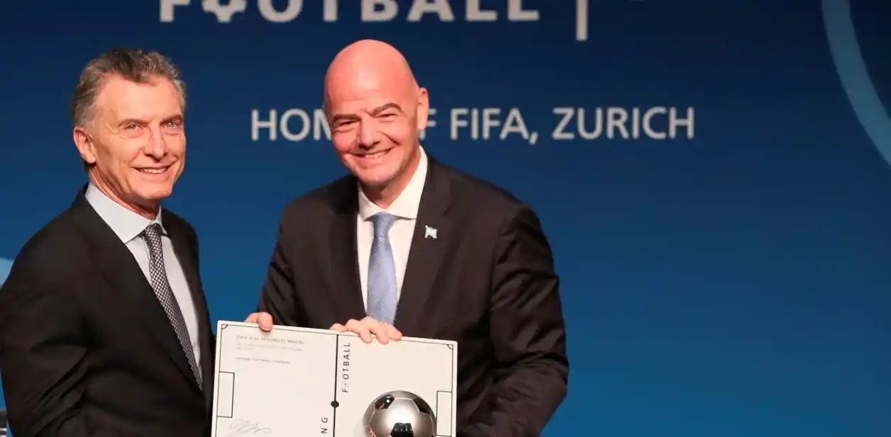 Mauricio Macri fue elegido presidente de la Fundación FIFA