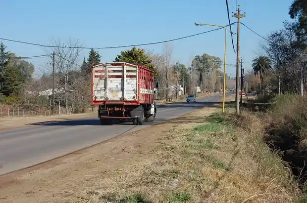Se conocerán las ofertas para repavimentar el acceso oeste