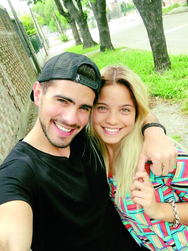 María Emilia Mernes es la nueva voz femenina del grupo Rombai