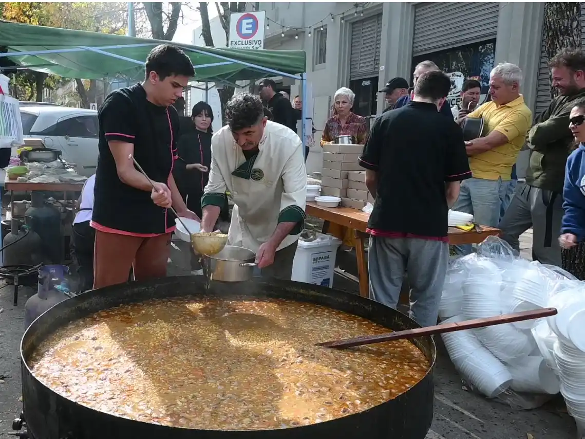 Paraná se viste de feria: una invitación a celebrar el 25 de Mayo con sabores, artesanías y cultura local