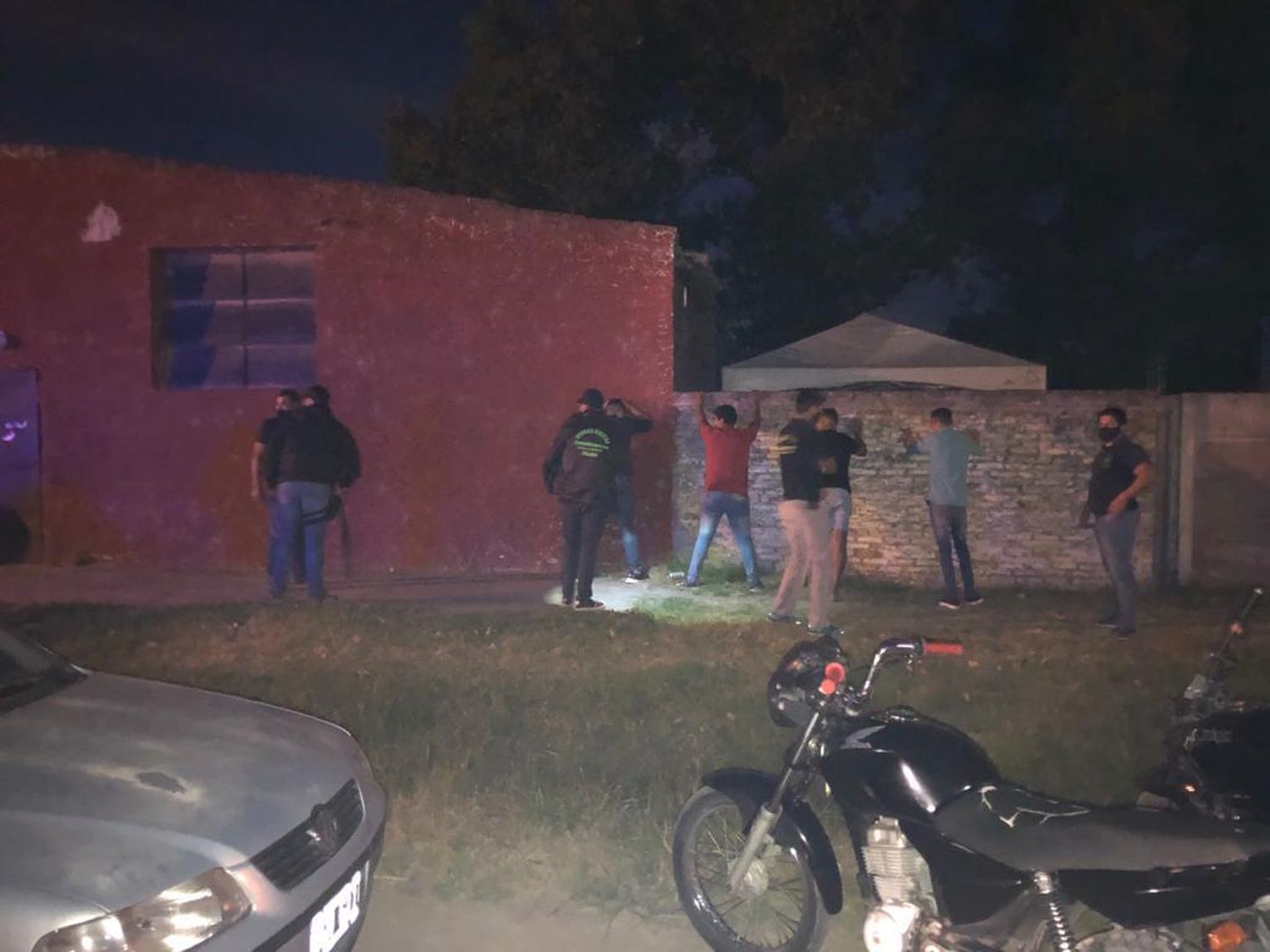 Santa Lucía: Desbarataron una fiesta por orden de la Justicia Federal