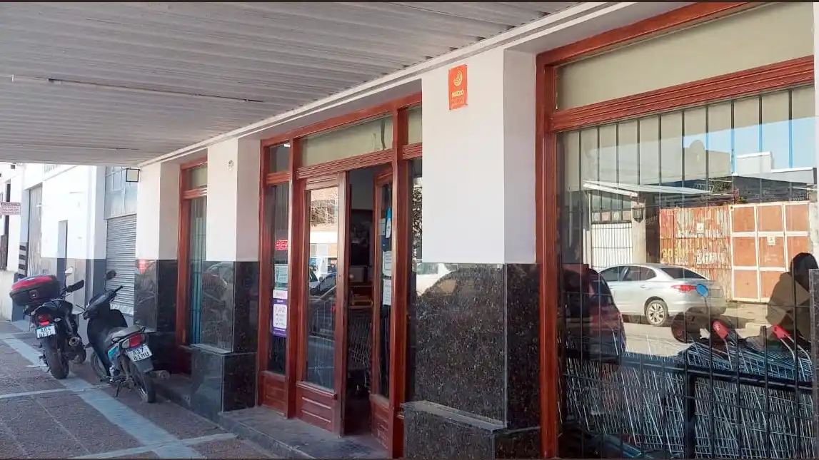 Sorpresa. Ayer el personal de la Tabacalera llegó al inmueble de calle 57 y se encontró con el robo consumado