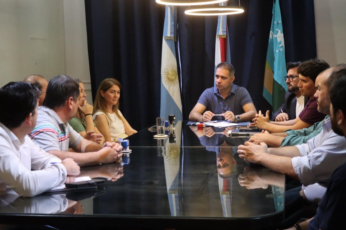 El Municipio firmó un convenio de colaboración con las escuelas técnicas