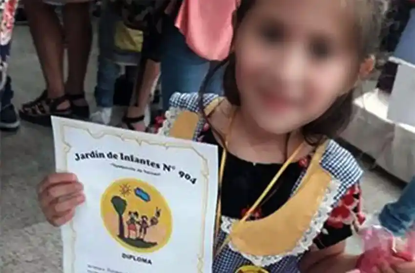 Estupor por una nena de 5 años con muerte cerebral, alcanzada por una bala perdida en Navidad