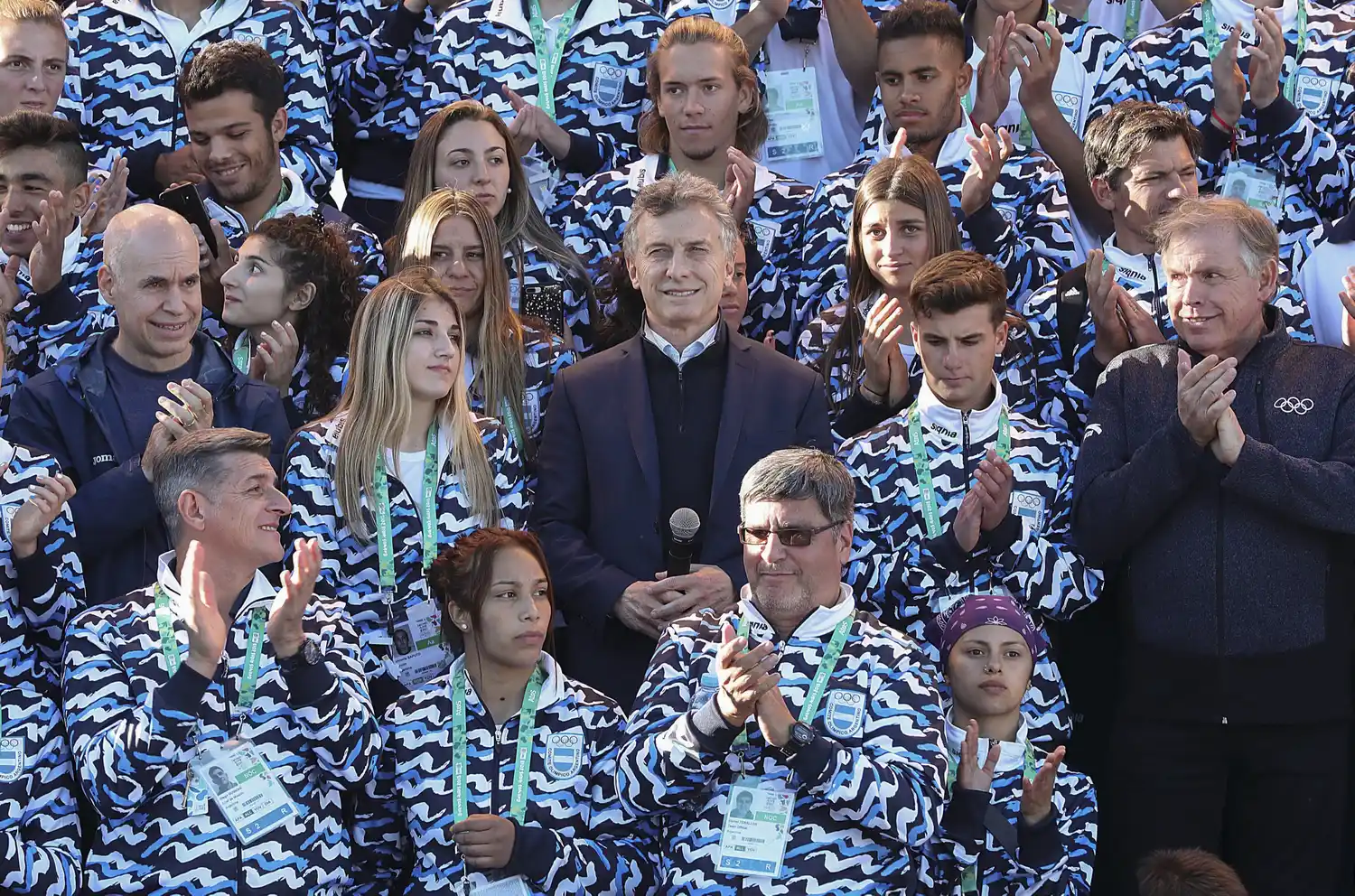 Los 141 atletas argentinos  hicieron el ingreso a la Villa